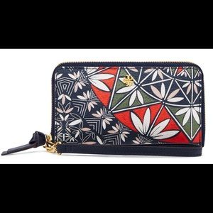 Tory Burch | Kerrington Smartphone Wristlet Wallet
